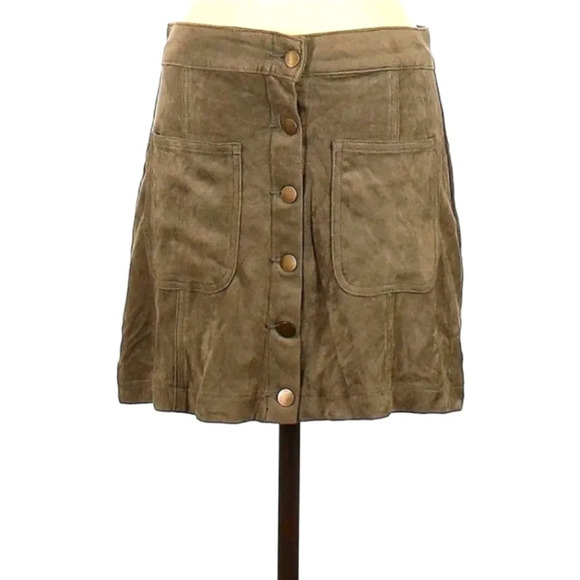 Altar'd‎ State Faux Suede Button Front Mini Skirt Olive Green Size Large - Picture 1 of 5
